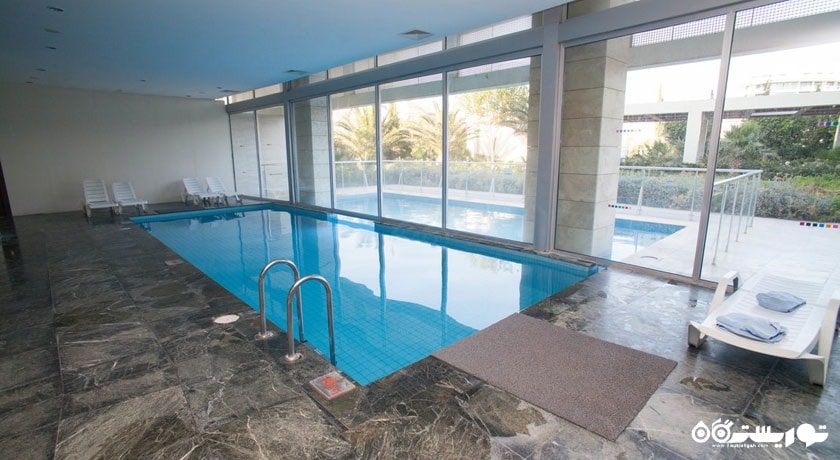 استخر سرپوشیده هتل